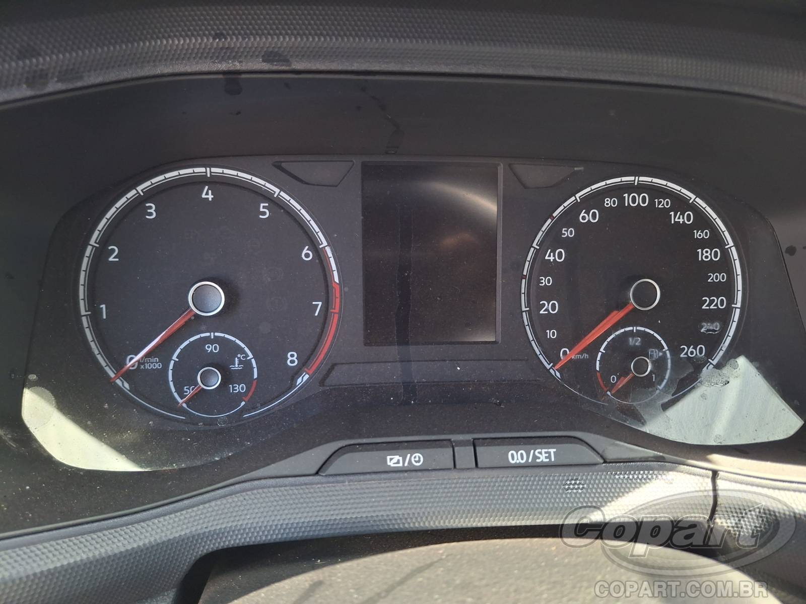 Foto 8 de 13: 2024 VOLKSWAGEN T-CROSS