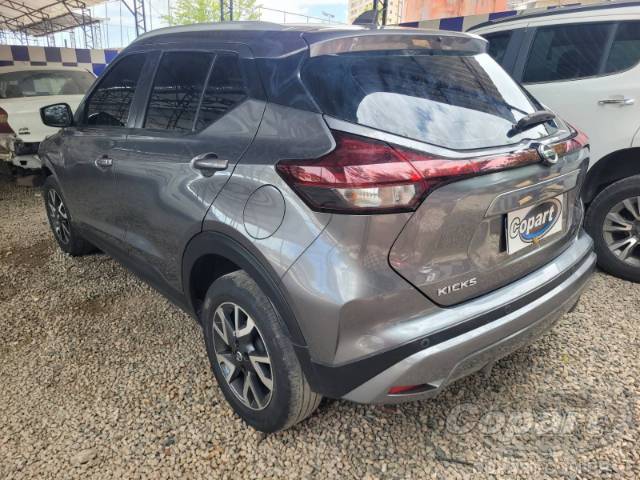 2022 NISSAN KICKS 
