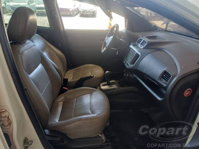 2016 CHEVROLET SPIN 