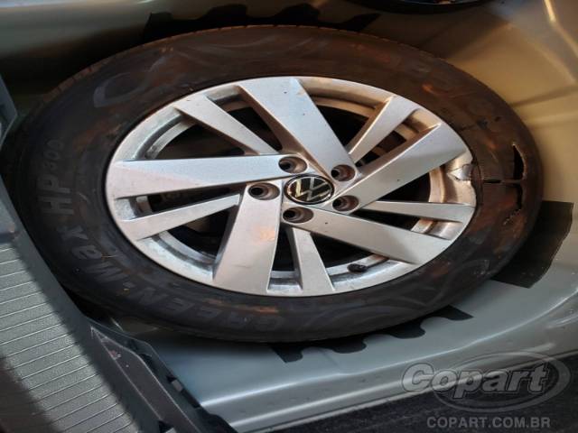 2024 VOLKSWAGEN POLO 