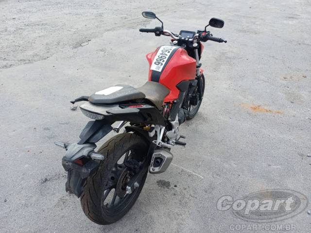 2024 HONDA CB 300F 