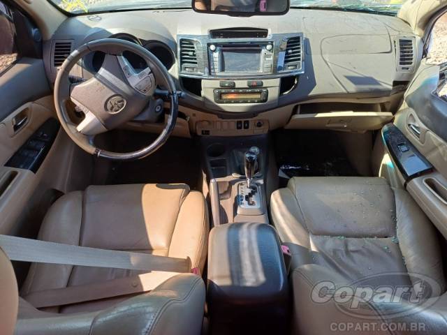 2012 TOYOTA HILUX SW4 