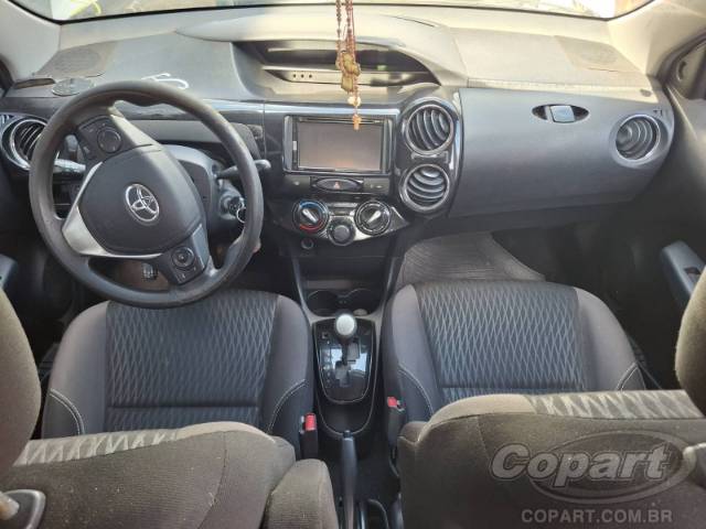 2017 TOYOTA ETIOS 