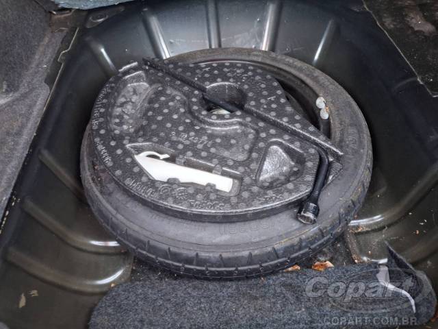 2011 FORD FIESTA SEDAN 