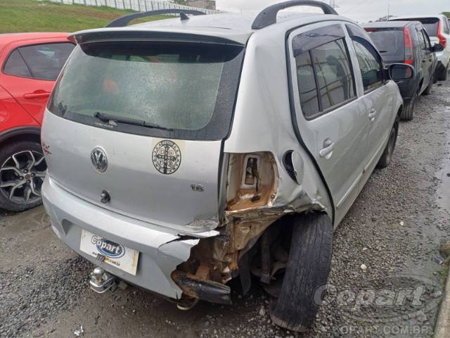 2009 VOLKSWAGEN FOX 
