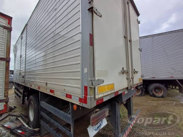 2009 MERCEDES BENZ 1718 