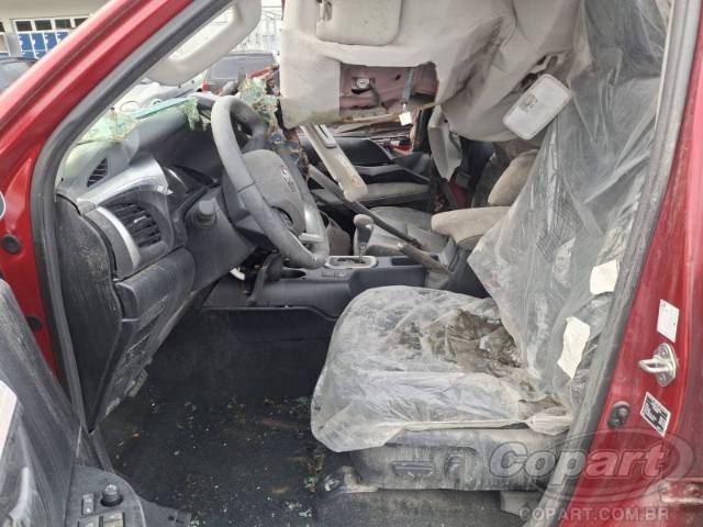 2024 TOYOTA HILUX CD 