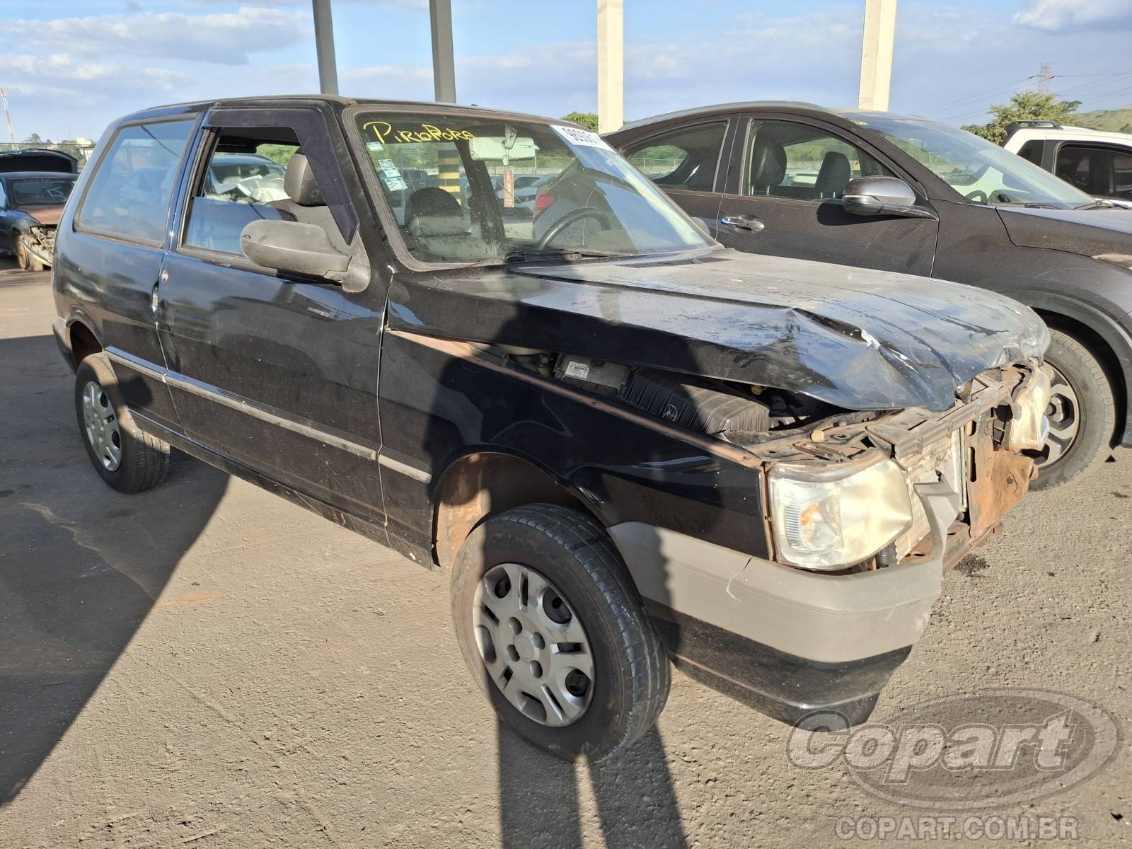 Fiat Uno Mille Fire Economy 1.0 2011 Colisão Média Monta