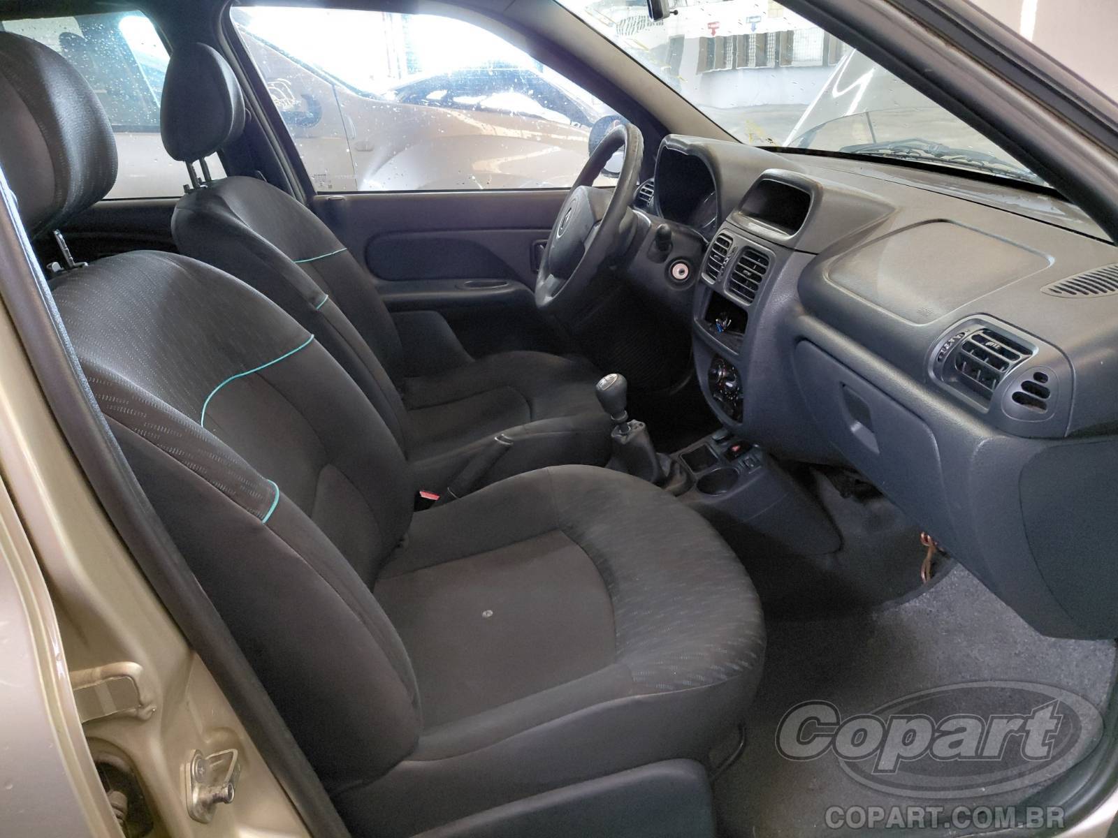 Foto 5: 2015 RENAULT CLIO