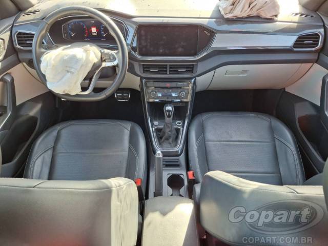 2022 VOLKSWAGEN T-CROSS 