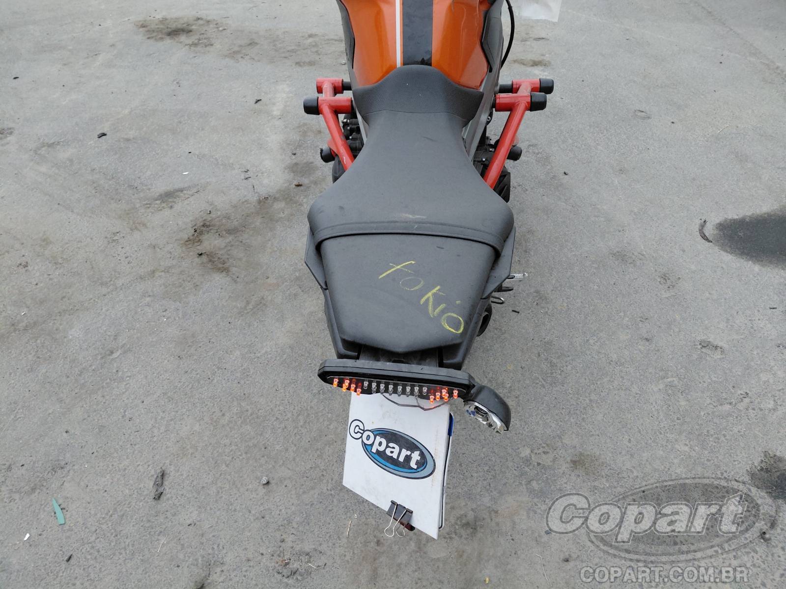 Foto 10 de 11: 2016 YAMAHA MT-09