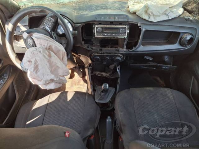 2021 FIAT STRADA CD 