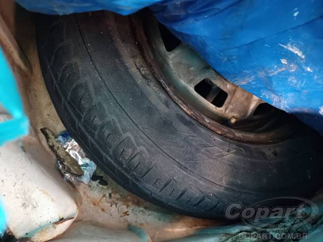 1998 CHEVROLET CORSA SEDAN 