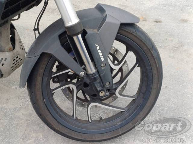 2025 BAJAJ DOMINAR 