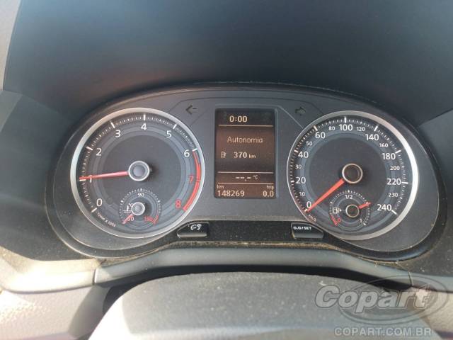2017 VOLKSWAGEN VOYAGE 