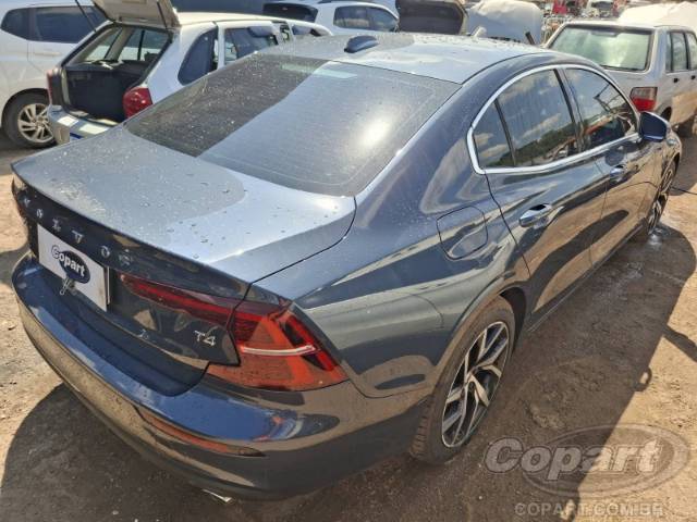 2020 VOLVO S60 