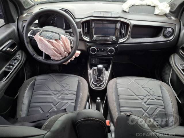 2025 FIAT STRADA CD 