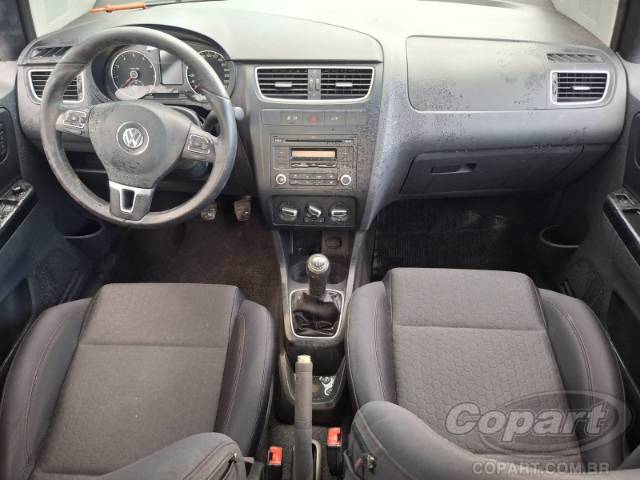2013 VOLKSWAGEN FOX 