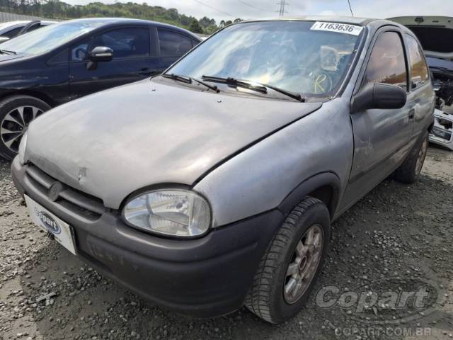 1997 CHEVROLET CORSA 