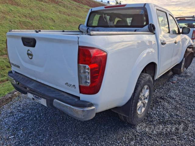 2022 NISSAN FRONTIER CD 