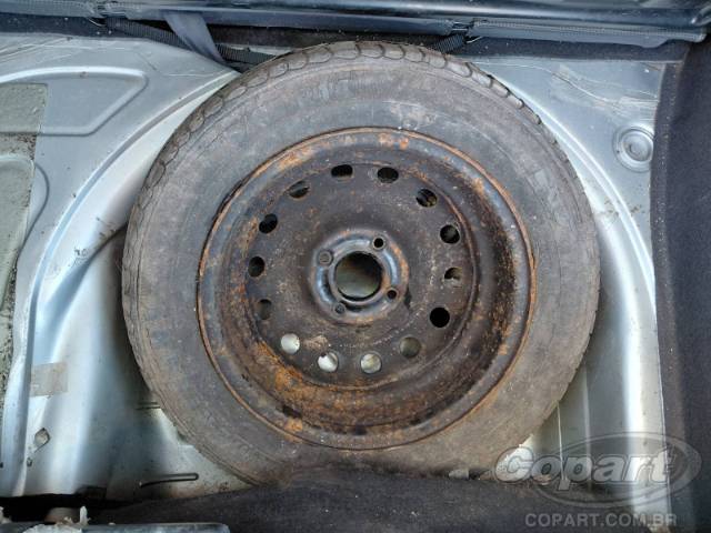 2009 VOLKSWAGEN FOX 