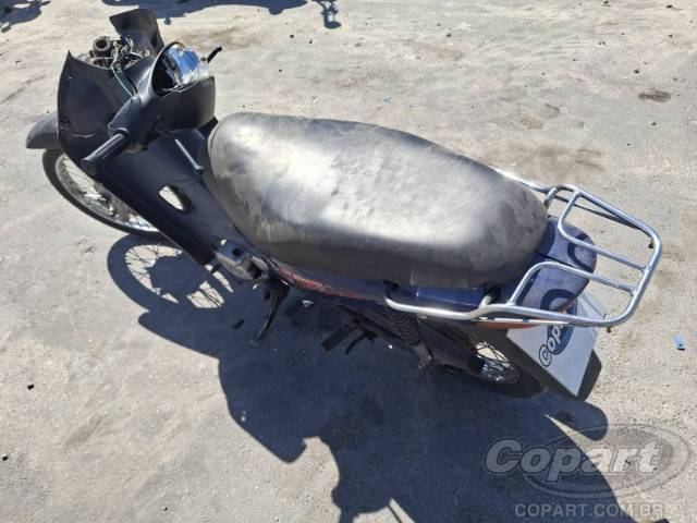2005 HONDA C 100 