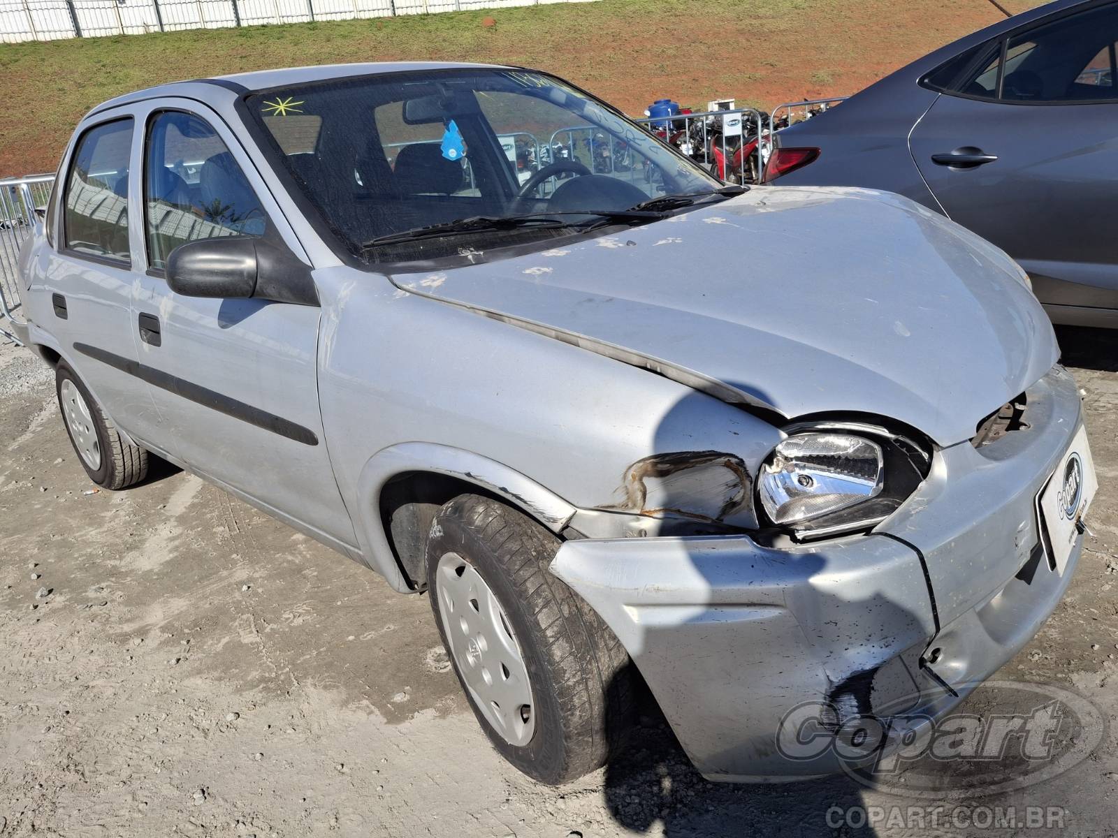 Chevrolet Corsa Sedan 2001 em leilão — SP