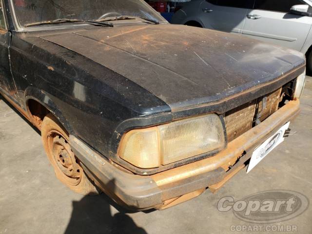 1990 FORD DEL REY BELINA 