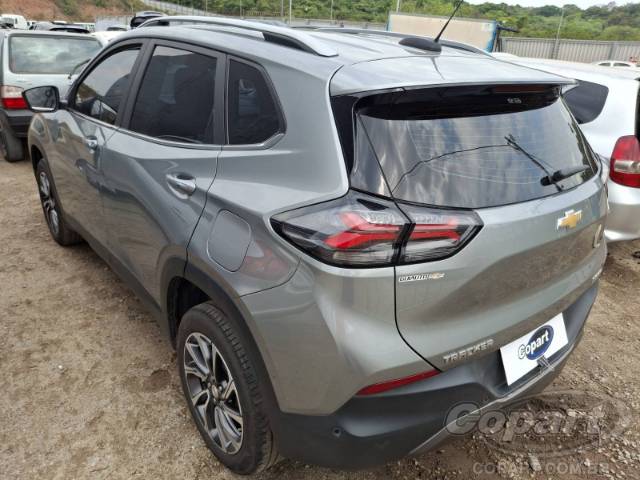 2026 CHEVROLET TRACKER 
