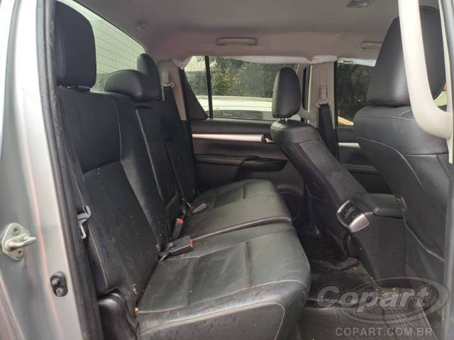 2021 TOYOTA HILUX CD 