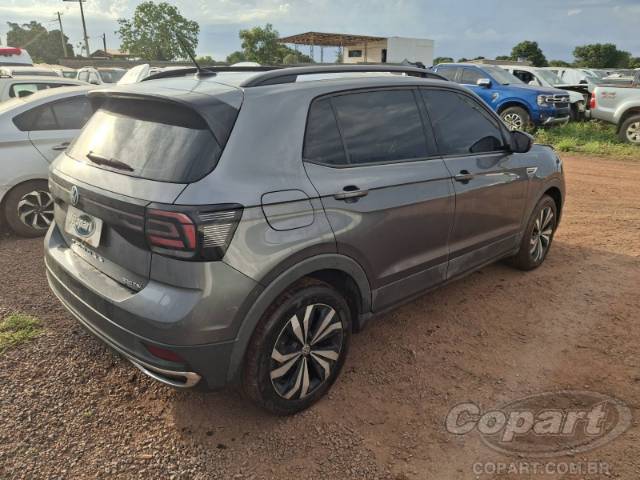 2021 VOLKSWAGEN T-CROSS 