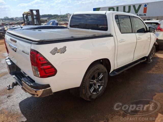 2025 TOYOTA HILUX CD 