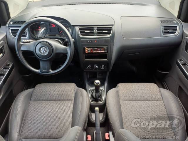 2013 VOLKSWAGEN FOX 