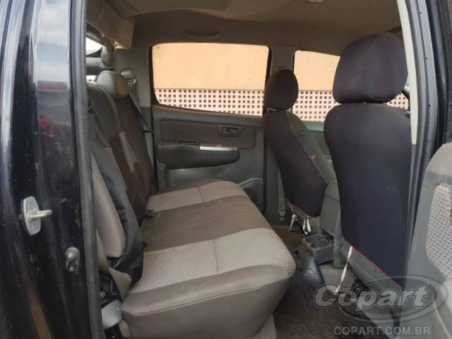 2015 TOYOTA HILUX CD 