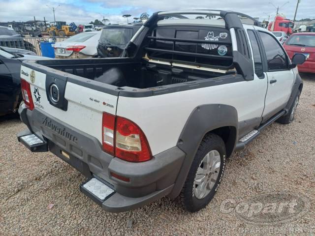 2013 FIAT STRADA 