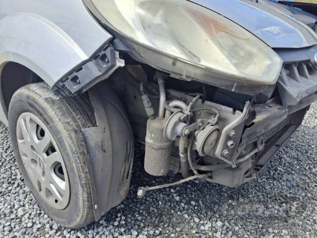 2013 FORD FIESTA SEDAN 