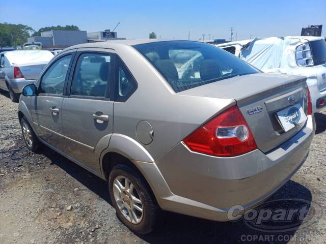 2009 FORD FIESTA SEDAN 