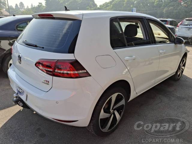2014 VOLKSWAGEN GOLF 