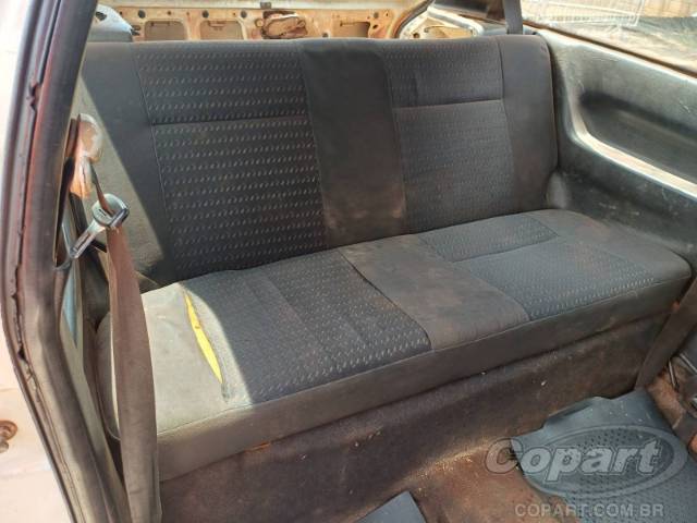 2004 VOLKSWAGEN GOL 
