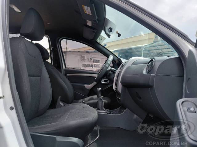 2020 RENAULT DUSTER 
