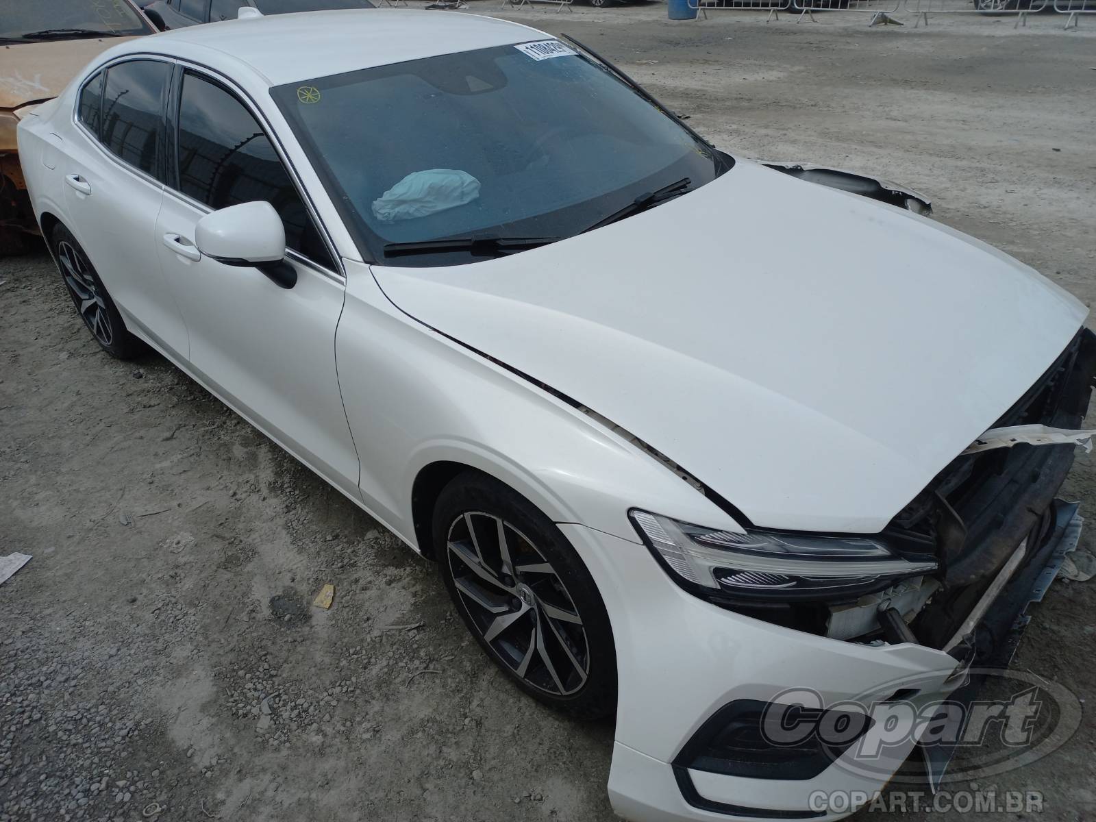 Veículo Volvo S60 Volvo S60 T4 Momentum 2.0 Drive-e Turbo 2020 2020 em leilão
