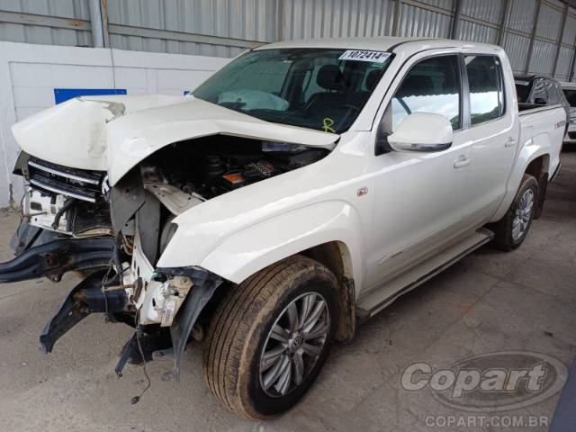 2015 VOLKSWAGEN AMAROK 