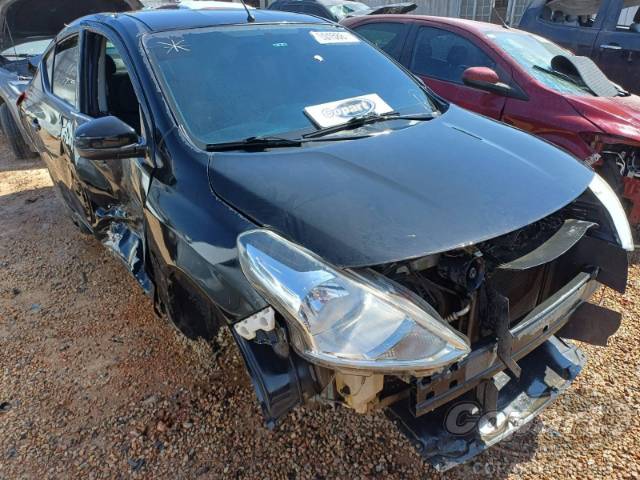 2017 NISSAN VERSA 