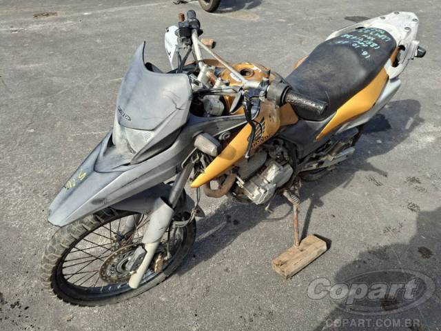 2010 HONDA XRE 300 