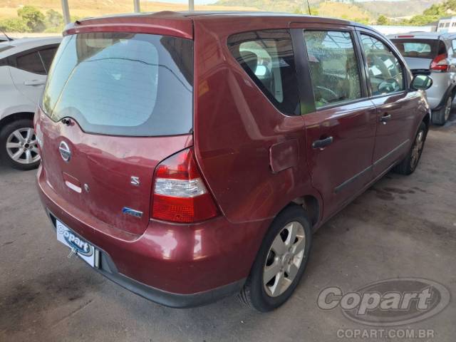 2010 NISSAN LIVINA 