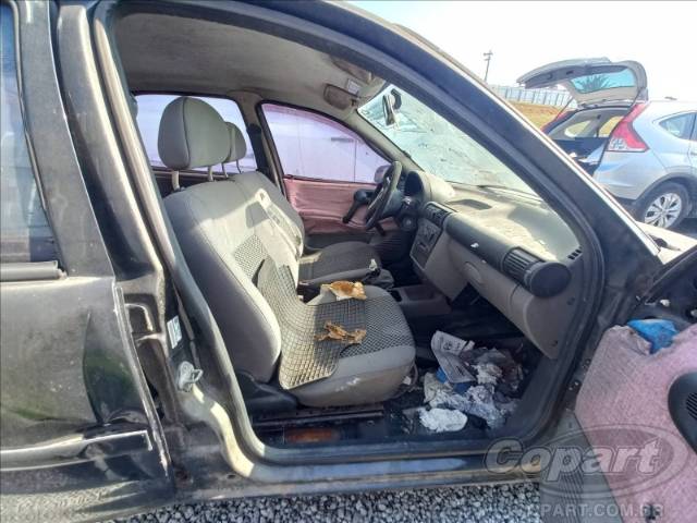 2010 CHEVROLET CLASSIC 