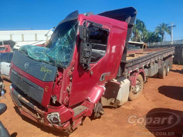 2018 VOLVO VM 