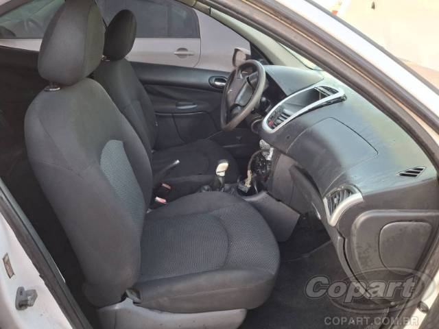 2013 PEUGEOT 207 