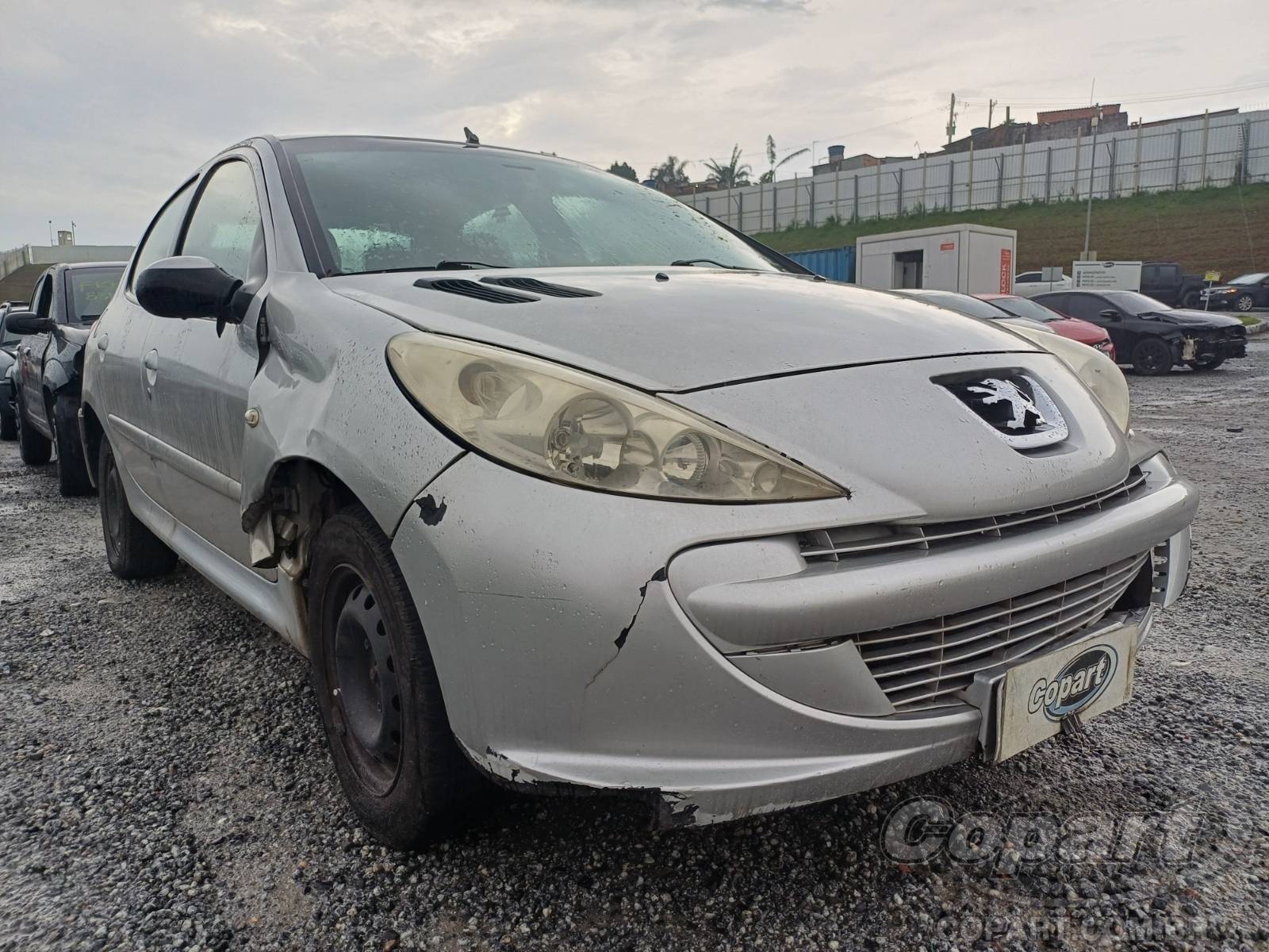 Veículo Peugeot 207 Peugeot 207 XR 1.4 2012 Pequena Monta 2012 em leilão