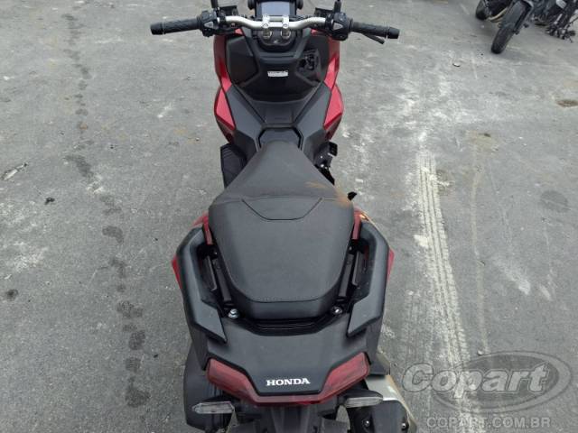 2025 HONDA ADV 